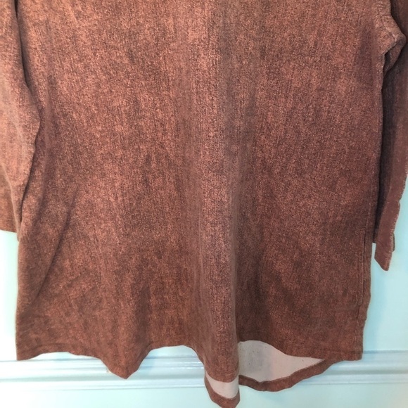 LOGO Lounge Burnt Orange Long Sleeve Asymmetrical Sweater Size Medium - Picture 3 of 12